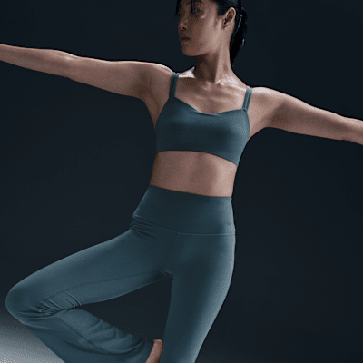 ★★Nike★★ Zenby High Waist Flare Leggings W Black FV79220 Nike Training Zenvy Yoga high waisted flared leggings in